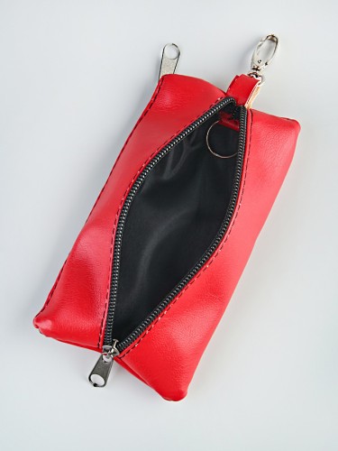 YA Ключница 2 кармана на молнии M-006