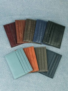 YR Карман 0695